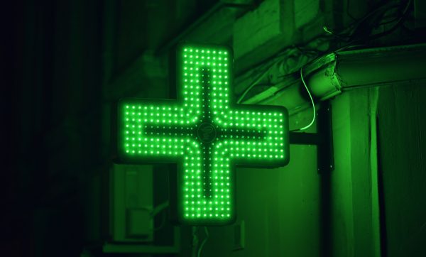 Les pharmacies de garde à Marrakech, numéros d’urgence et médecins : ce qu’il faut savoir 🚑